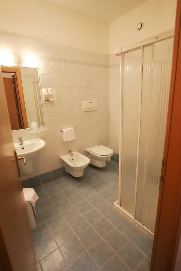 Hotel da Roberto Lazise