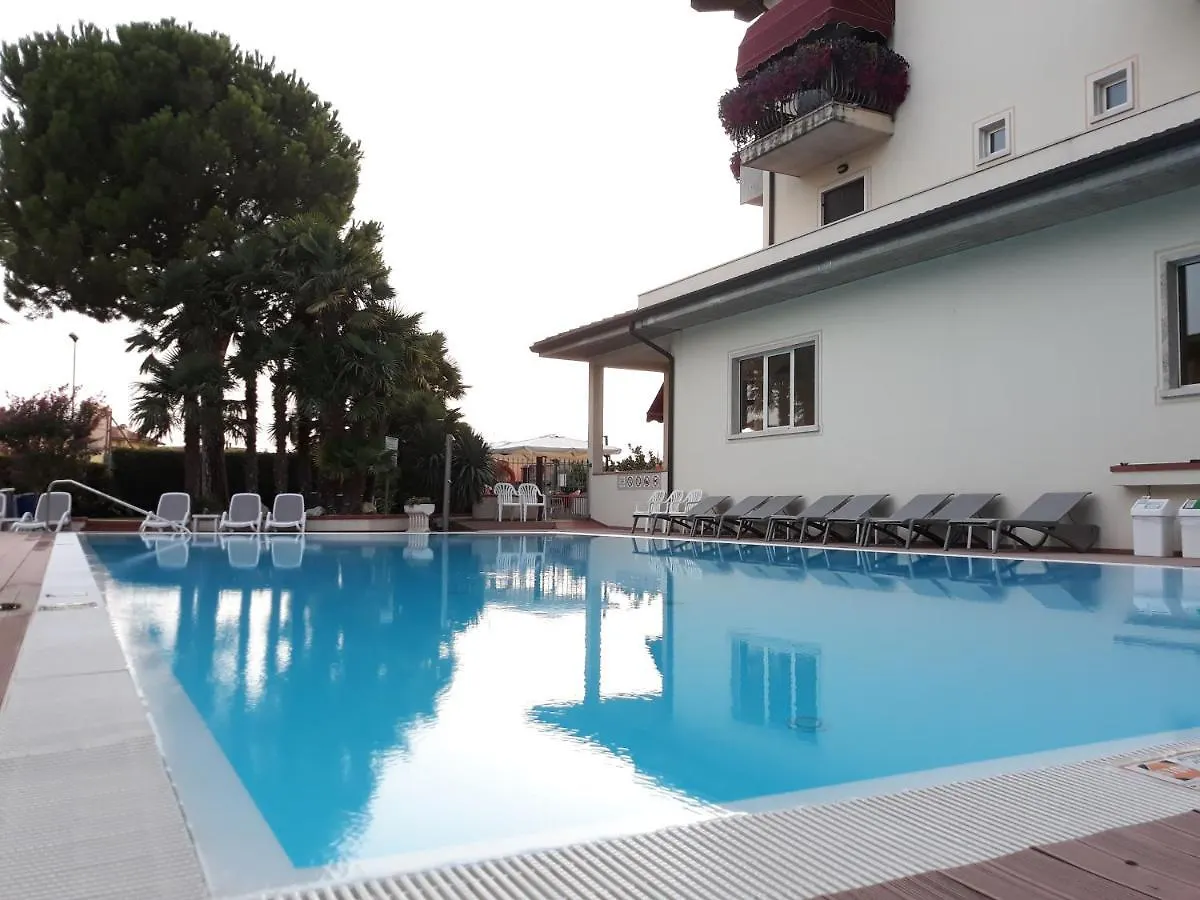 Hotel Da Roberto Lazise Itália