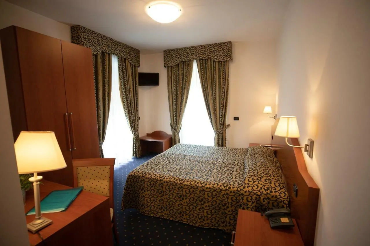 Hotel Da Roberto Lazise