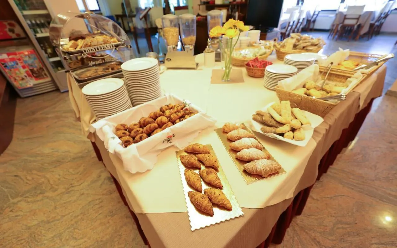 Hotel Da Roberto Lazise